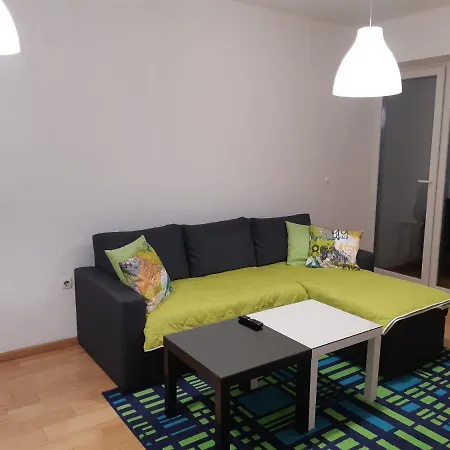 Apartment Moonlight Pent *